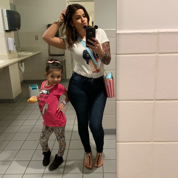 Meet your Posher, Josephine - Picture 1 of 4